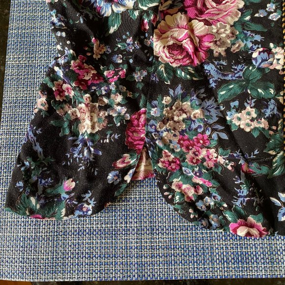 Vintage 80's English Granny Core Skirt Set by UNI Mondo - Picture 7 of 9